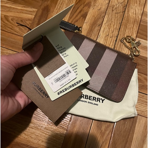 Burberry Coin/Card Case - Picture 4 of 4